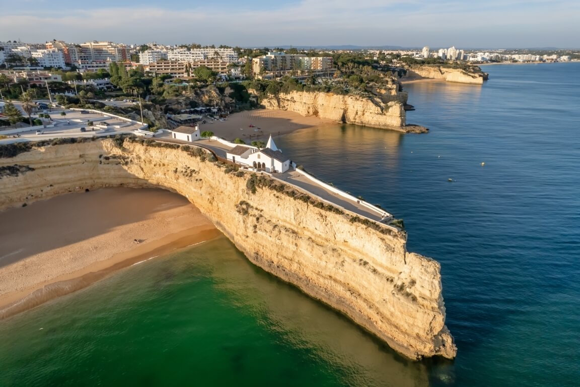 Praia de Senhora da Rocha